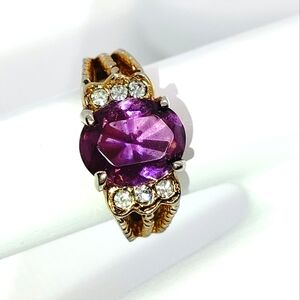 VINTAGE AMETHYST GLASS, CLEAR RHINESTONES SET in GOLD PLATED BAND